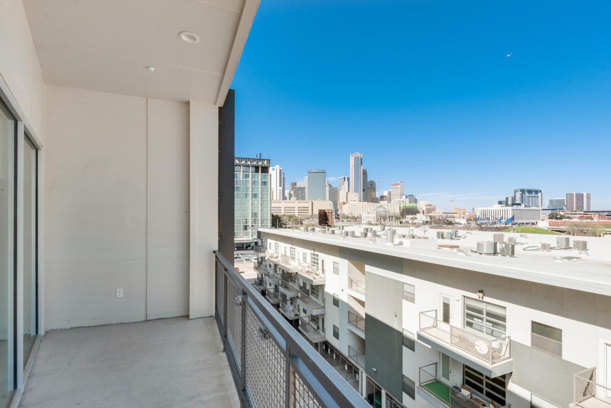 Snazzy Loft Style 2Br I Gym I Parking I Workspace Dallas Exterior photo